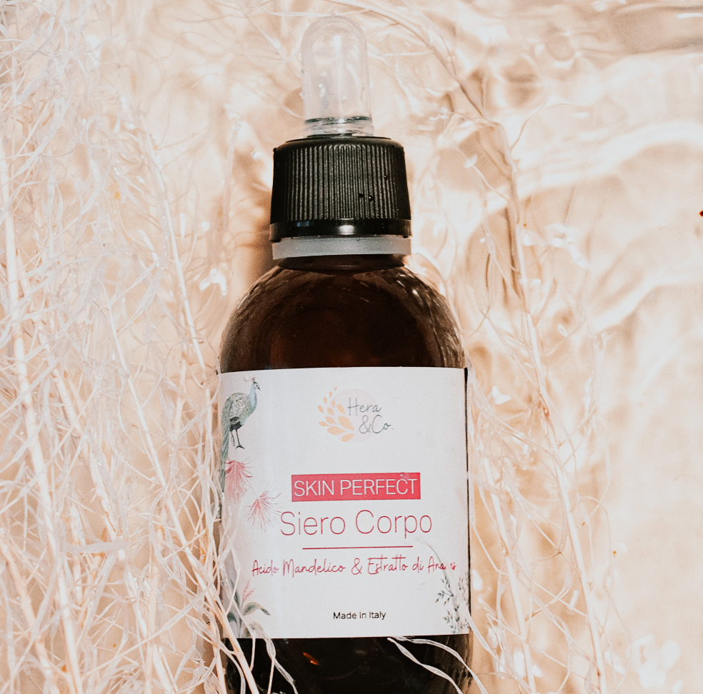 "SKIN PERFECT"  siero corpo con Acido Mandelico & Estratto di Ananas